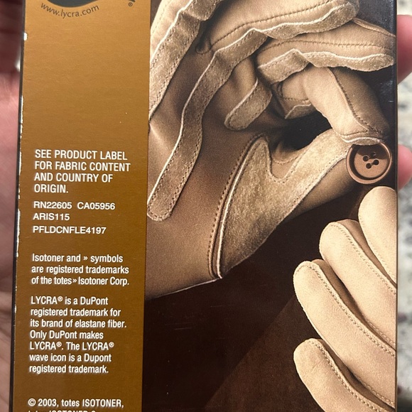 Isotoner Vintage 2003 Stretch Classic Fleece Lined Leather Palm Black Gloves NIB - Picture 4 of 8